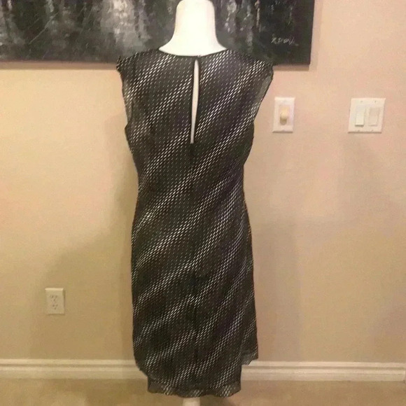 Kay Unger Black and White Silk Midi Dress with Double Lined Slip -Size 12 - Picture 3 of 10